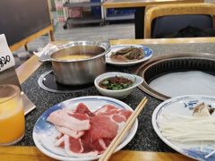 -锤头鲨毛肚海鲜烤肉自助餐厅(国购广场店)