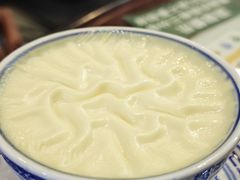 -广信牛奶甜品世家(台东店)