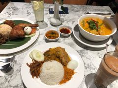 -关夫人餐厅(阳光广场店)