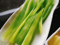 -三个四川人火锅(华联商厦店)
