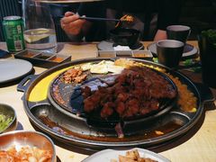 -三国惹火烤肉·中日韩烤肉集合店(百草路店)