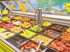 自助取餐区-老炳·七丛松甘草水果