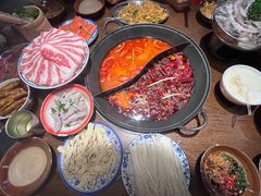 -萍姐火锅·公路夜市(武汉首店)