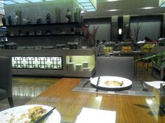 -大雁塔假日酒店·绿茵阁西餐厅