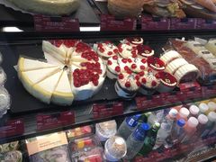 -星巴克臻选(莘庄仲盛店)