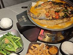 -令狐冲·炭烤活鱼(宝龙店)