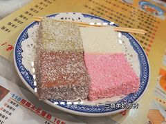 三色牛奶方砖-广信牛奶甜品世家(台东店)