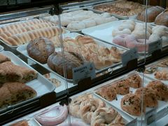 -米熊蛋糕店(天虹商场西丽店)