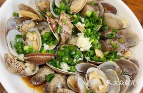 Scallops with Green Onion Oil