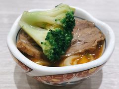 -康师傅私房牛肉面(马泉营奥莱店)