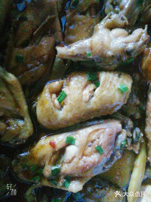 胖哥俩肉蟹煲(学林街店)鸡翅煲图片