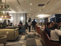 -港丽餐厅(高德置地店)