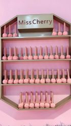 -花系美·美甲美睫精品店