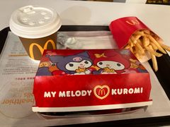 -麦当劳(秀茂坪商场店)