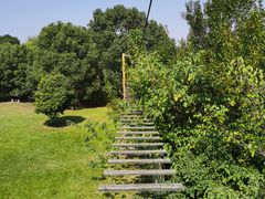 -梁鸿国家湿地公园