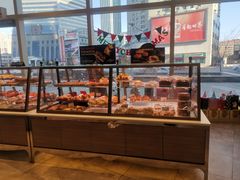 面包甜点陈列柜-巴黎贝甜(国贸店)