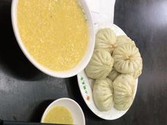 -小胖包子王(定安路店)