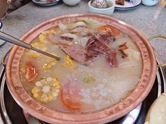 -阿婆情腊排骨火锅(金虹路店)