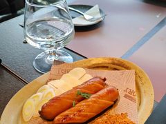 台北鲜肉肠-FOOOO CITY CLUB 孚乐里音乐西餐酒吧(悠方店)