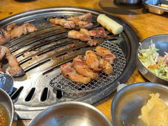 -缸桶屋韩国料理·全程帮烤(泰禾店)