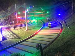-圣淘沙天际线斜坡滑车