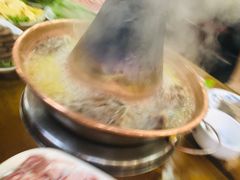 特色骨头锅-和顺坊老北京铜火锅