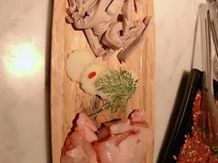 -尚尚仙·酸汤猪手·猪肚鸡火锅(华联万柳购物中心店)