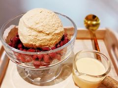 紅豆咖啡雪糕-杏甜品(尖沙咀加拿分道店)