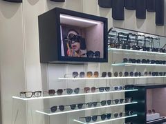-博士眼镜·President总统(宝安海雅缤纷城店)