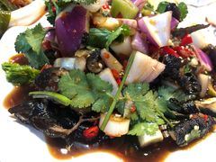 酸爽鸡爪-二孃鸡爪爪(东郊记忆店)