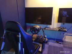 -VR间客漫虚拟现实体验馆(汉街店)