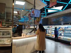 -盒马鲜生(红莲店)