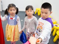 -猴有戏教育戏剧·音乐剧·主持口才·演讲朗诵辩论(环球港华师大校区)