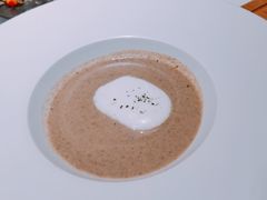 黑松露蘑菇汤-郑州绿地JW万豪酒店The Grill烤汇扒房