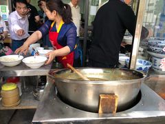 -何老二卤汁凉粉