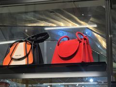 -CHARLES&KEITH(1234space店)