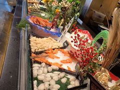 -钱小奴海鲜自助黑金店(杭州滨江龙湖店)
