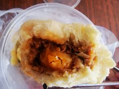 咸蛋黄超人包-老陶包子铺(南大西南村店)