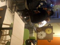 -德克士(虹桥火车站店)