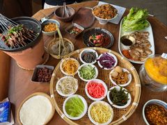 -包整·丝娃娃(一览甲秀楼风景店)