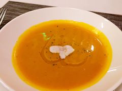 -WOLFGANG PUCK KITCHEN & BAR(迪士尼小镇店)