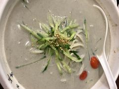 -服务大楼冷面(延大店)