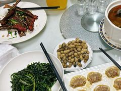 -新一家农家菜(华景新城店)