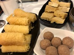 -鲜入围煮花胶鸡海鲜火锅