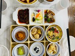 酸辣龍抄手-龙抄手(春熙路总店)