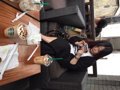 星巴克(宽窄巷子店)-星巴克臻选(成都宽窄巷子店)