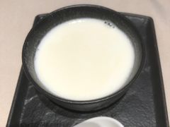 小妹生磨杏仁茶-侨美食家·粤菜(体育西路店)