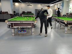 -HM8台球俱乐部