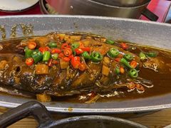 -红泥美食坊(良安路店)