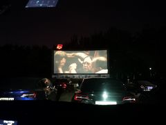 -枫花园汽车电影院(朝阳公园店)
